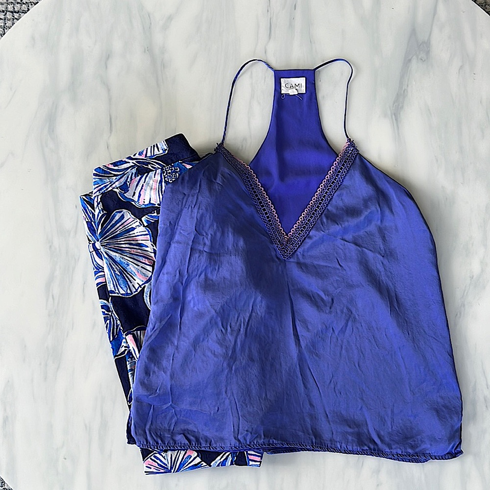 Beautiful razorback periwinkle purple silk tank